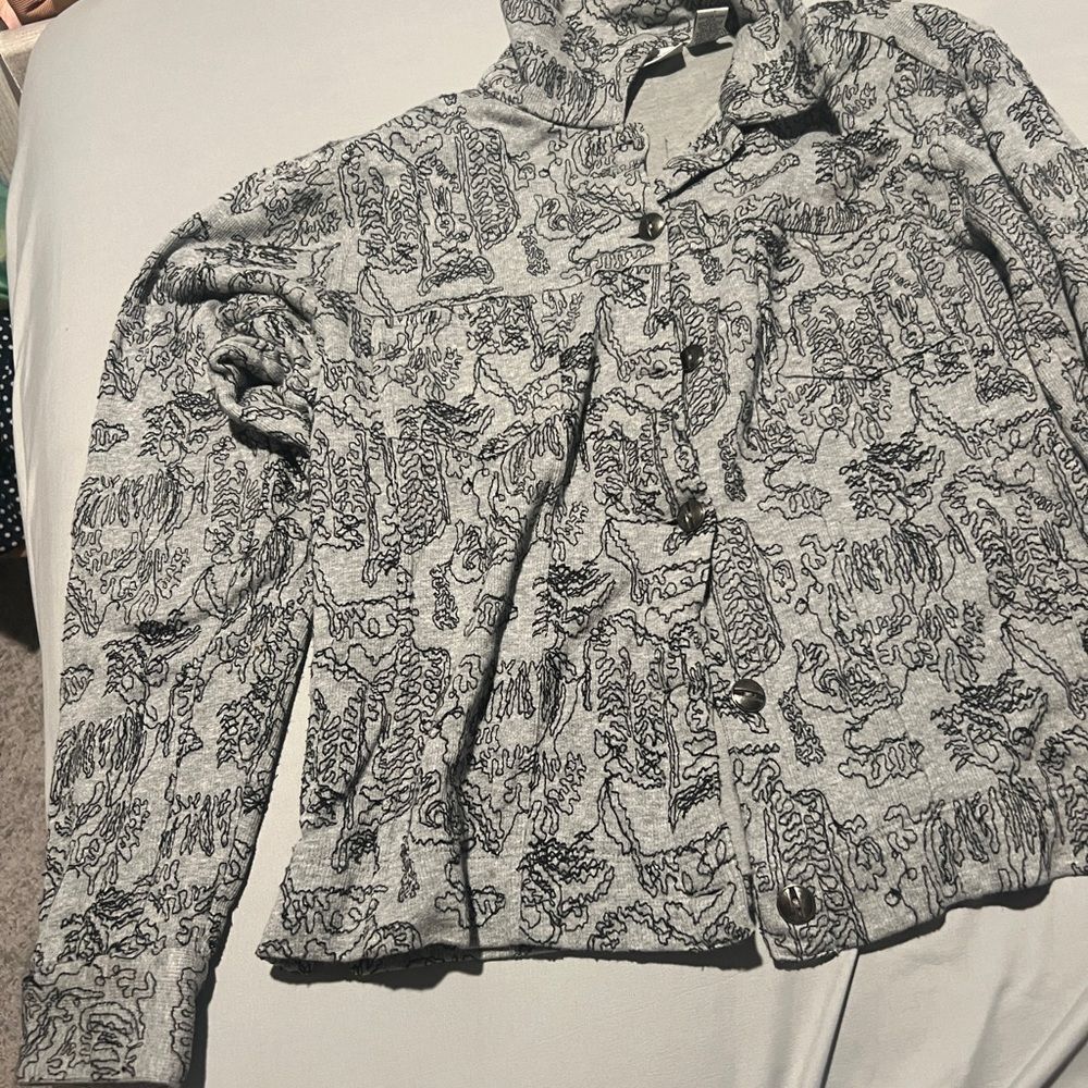 Chicos Gray Patterned Button-Up Jacket Size 1 - image 4